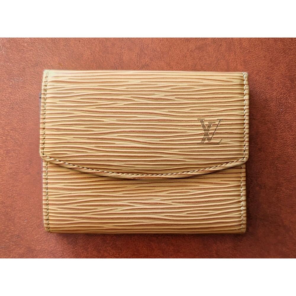 Like New Louis Vuitton yellow Epi leather wallet coin purse